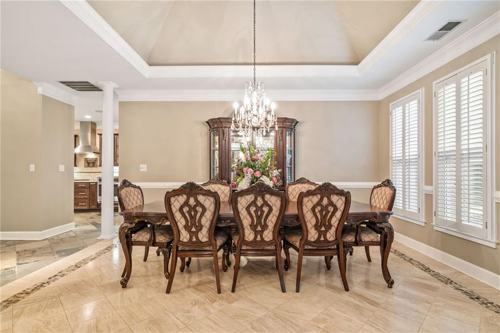 6730 Waterbury Way, Cumming, Georgia image 9