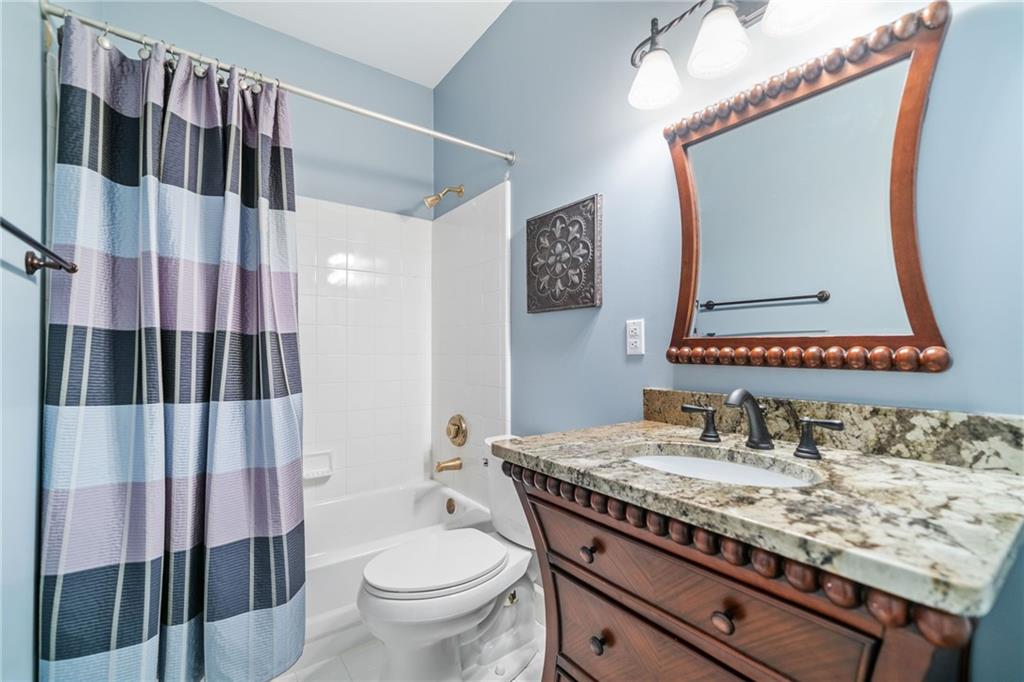 6730 Waterbury Way, Cumming, Georgia image 33