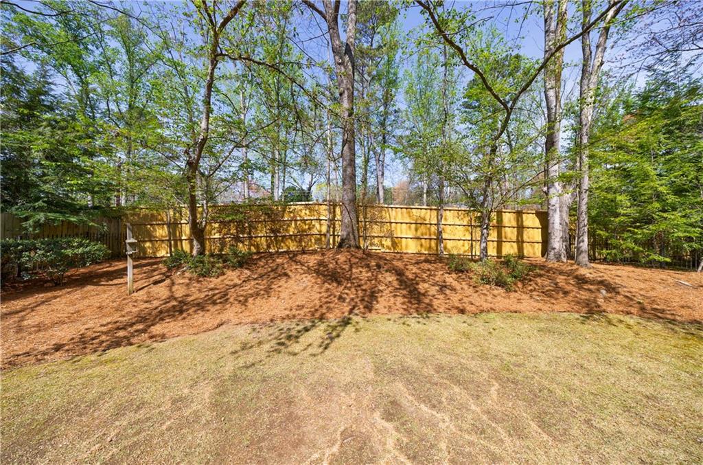 1021 Oakpointe Place, Dunwoody, Georgia image 46