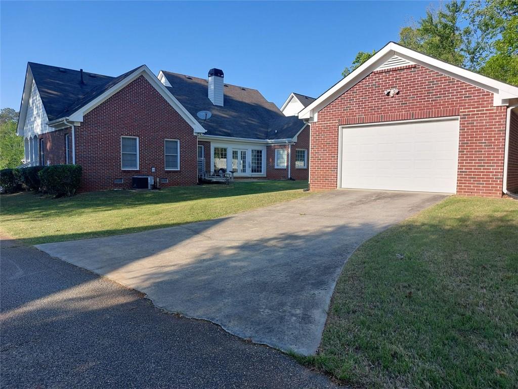 1272 Saxony Drive, Conyers, Georgia image 6