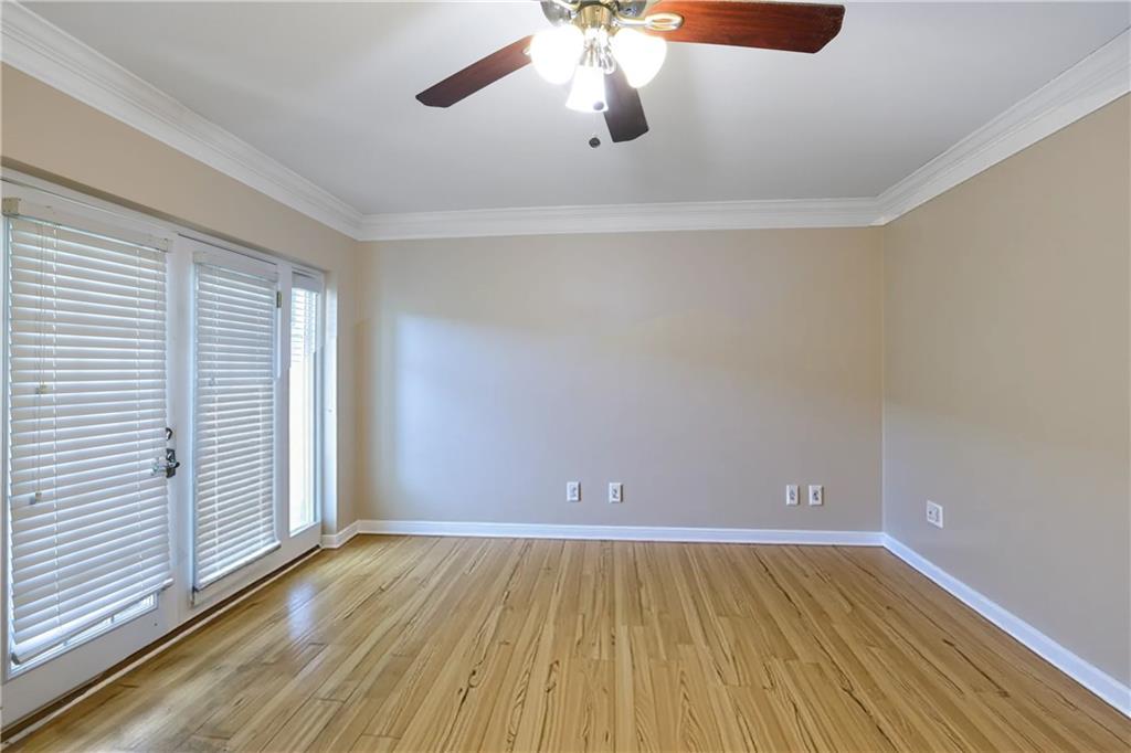 6980 Roswell Road B11