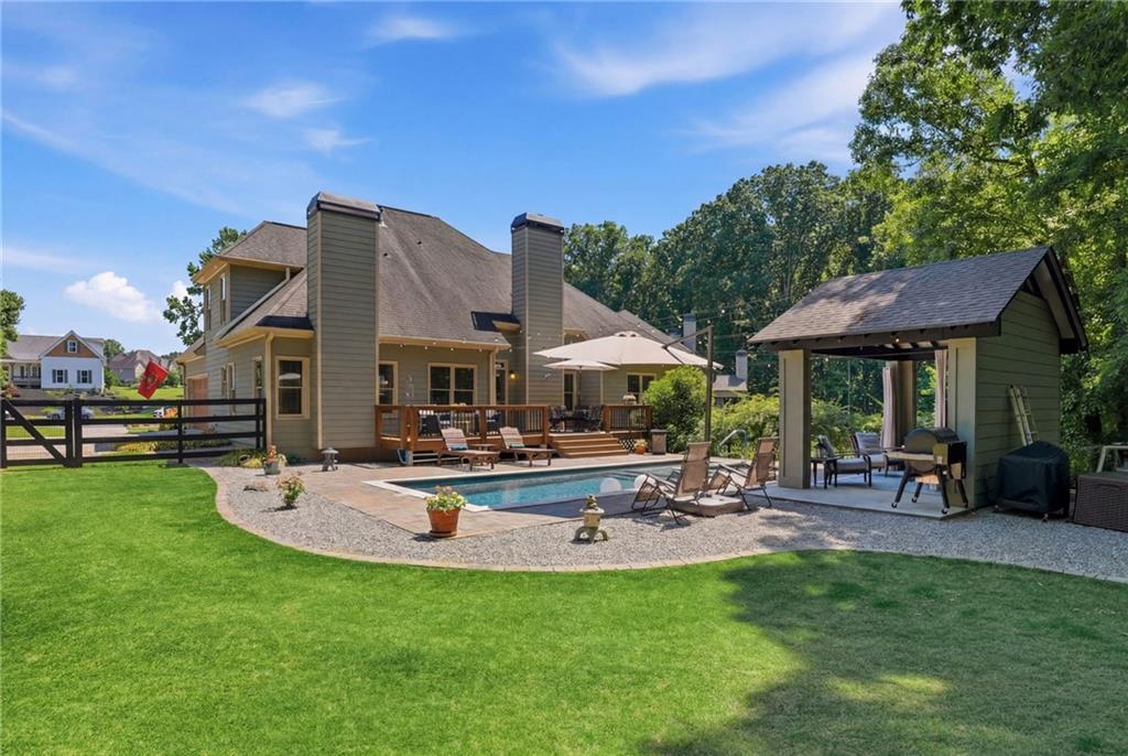 7470 Hedgerose Drive
