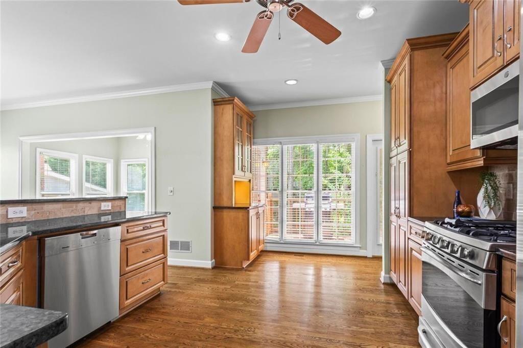 WINDWARD - Residential