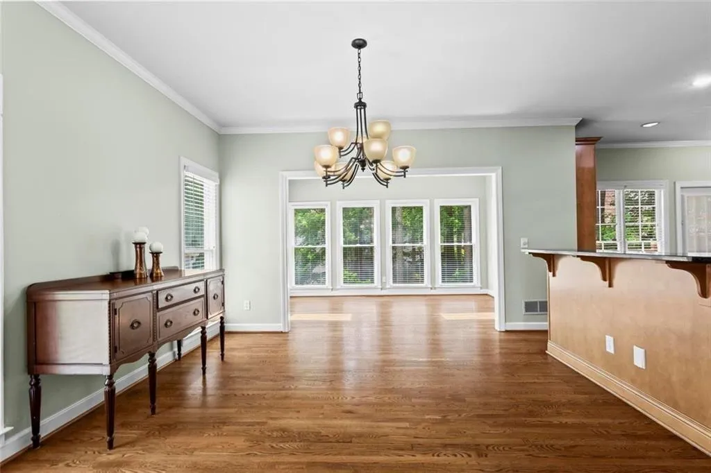 Alpharetta, Georgia 30005, United States, 4 Bedrooms Bedrooms, ,4 BathroomsBathrooms,Residential,Active,198831