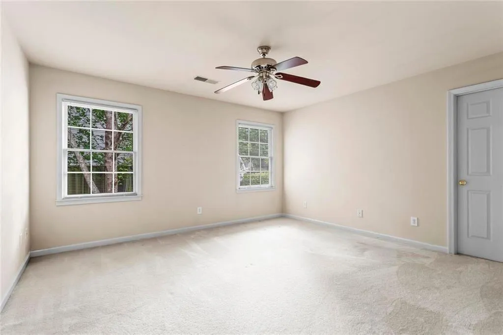 Alpharetta, Georgia 30005, United States, 4 Bedrooms Bedrooms, ,4 BathroomsBathrooms,Residential,Active,198831