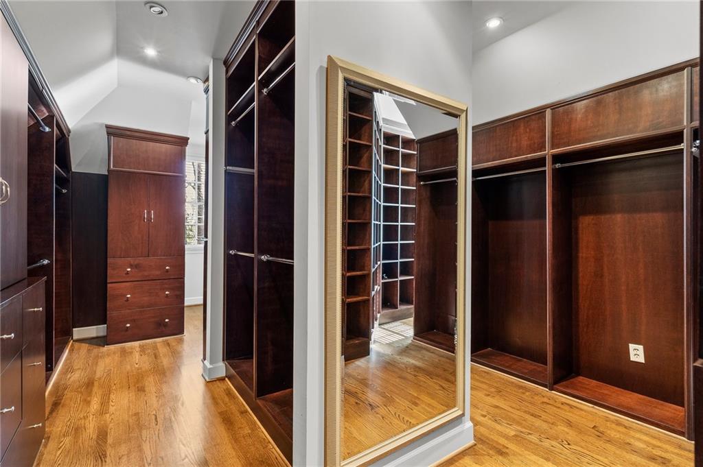 1446 W Wesley Road, Atlanta, Georgia image 37