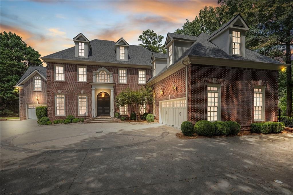 1446 W Wesley Road, Atlanta, Georgia image 2