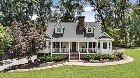 511 Dogwood Lake Trail Alpharetta GA 30004