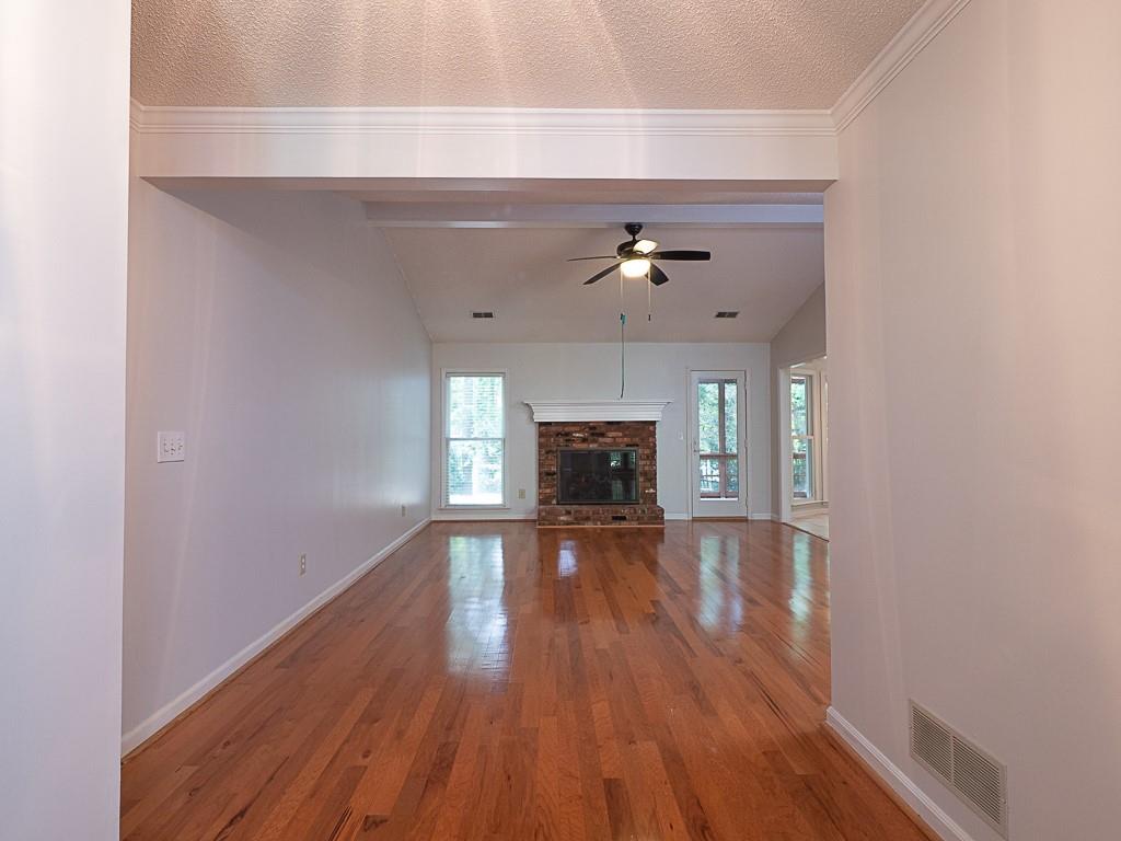 3177 Westfield Way NE