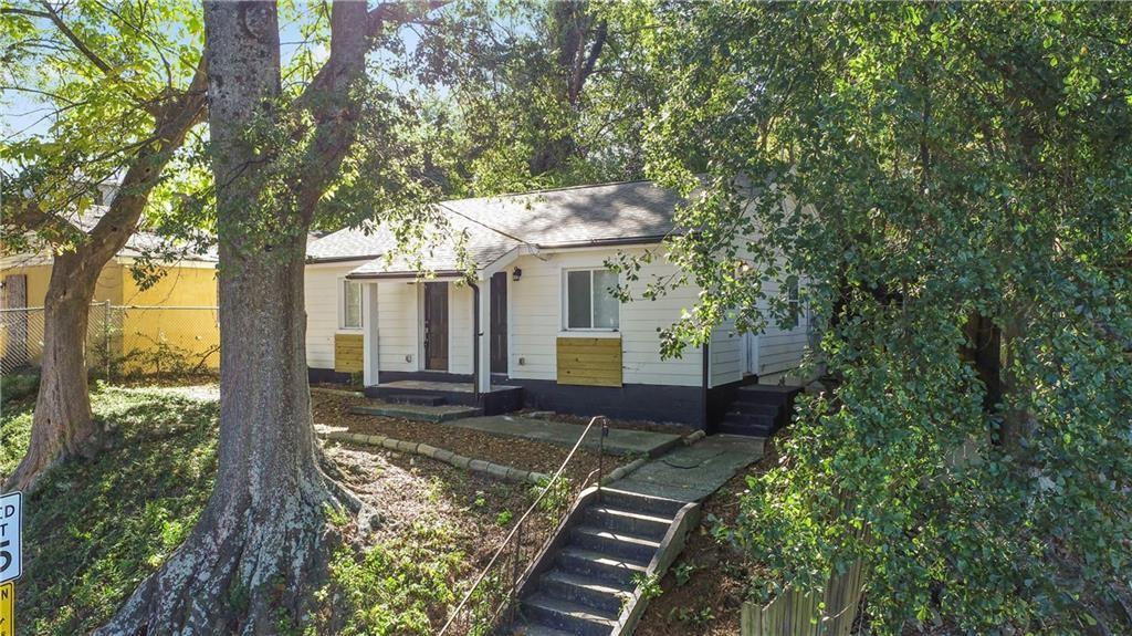 662 Cameron M Alexander Boulevard NW