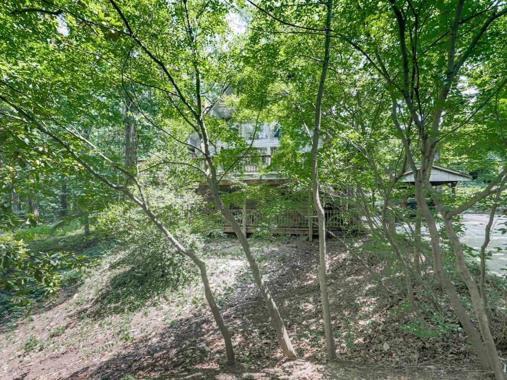 2351 Honeysuckle Lane SE