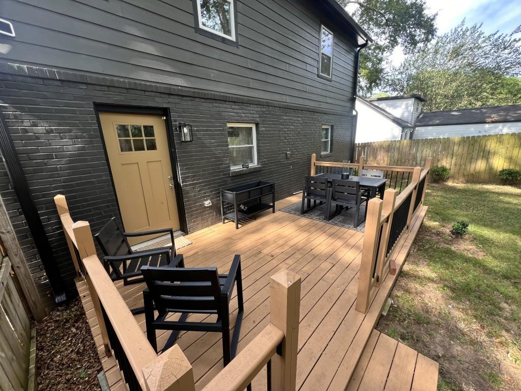 2455 Lynn Iris Drive