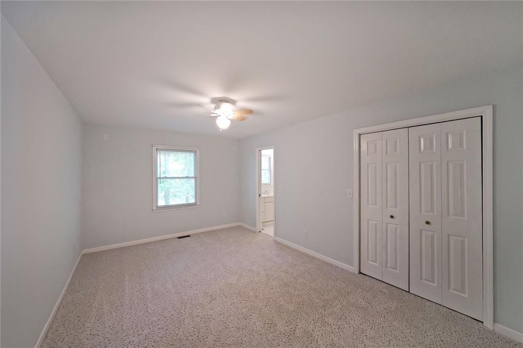 2394 Burch Circle, Brookhaven, Georgia image 28