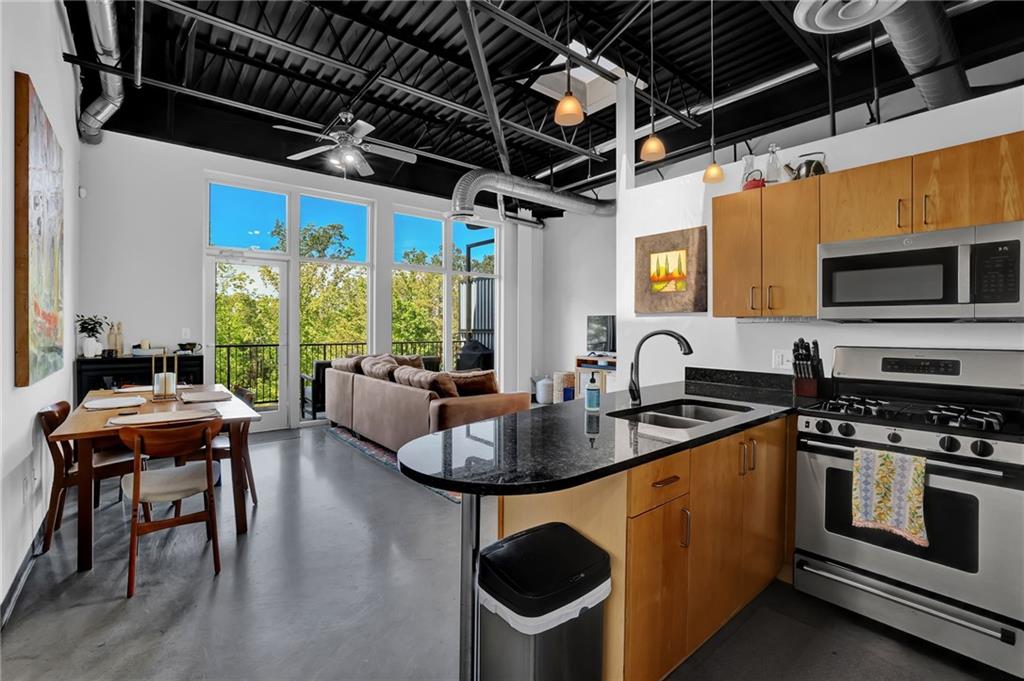 5200 Peachtree Road 3420