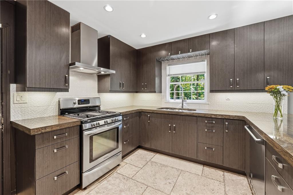 Henderson Estates - Residential