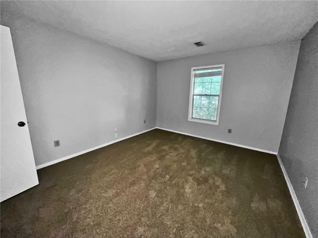1105 Natchez Terrace