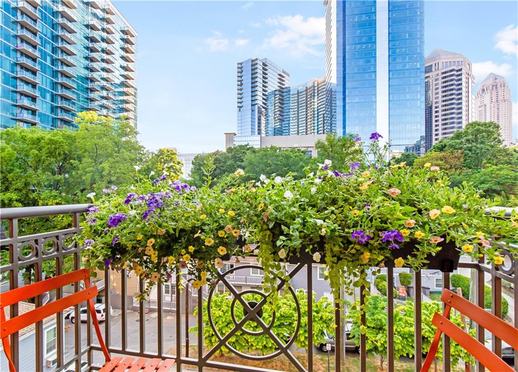 206 11th Street NE 502