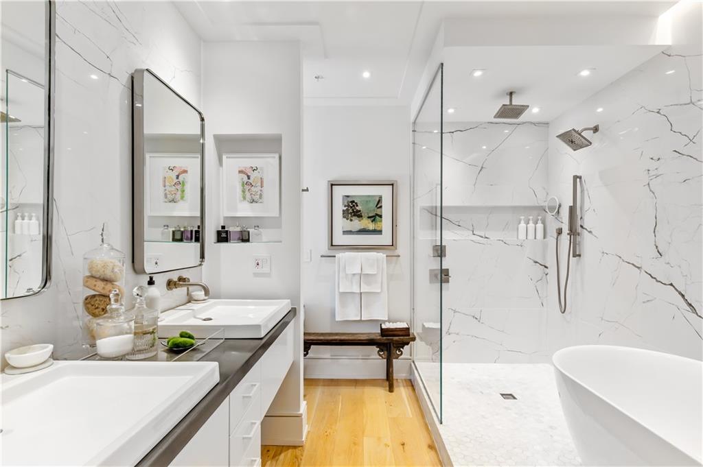 206 11th Street NE 502