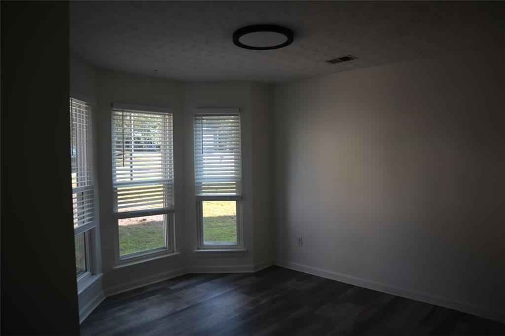 3485 PARKBROOKE Lane