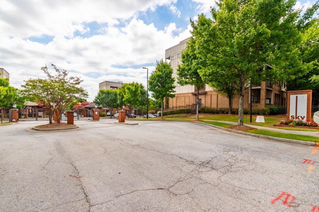 898 Oak Street SW 3109