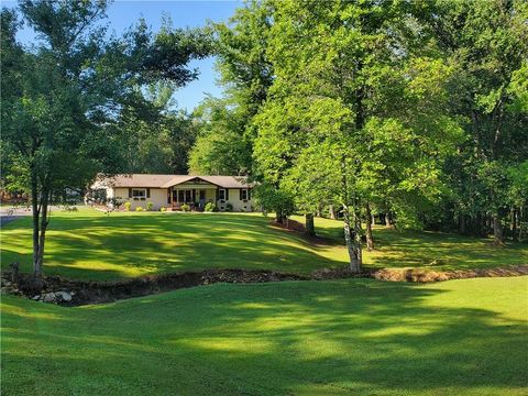 606 Keetor Road Talking Rock GA 30175