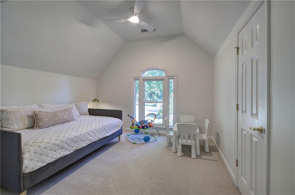 Oak Ridge Green - Residential