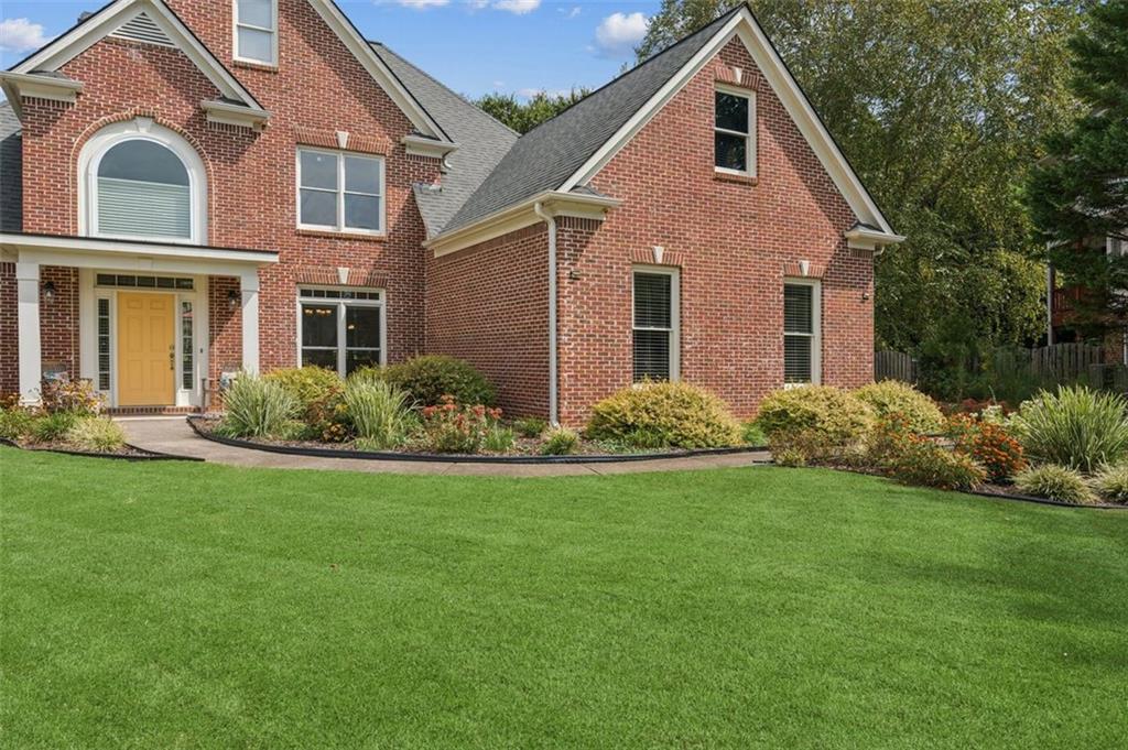 5540 CASTLEBROOKE GLEN Court