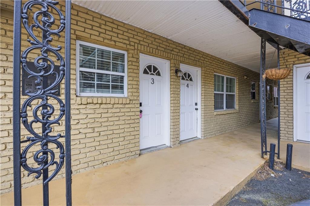 21 Delmont Drive NE 7