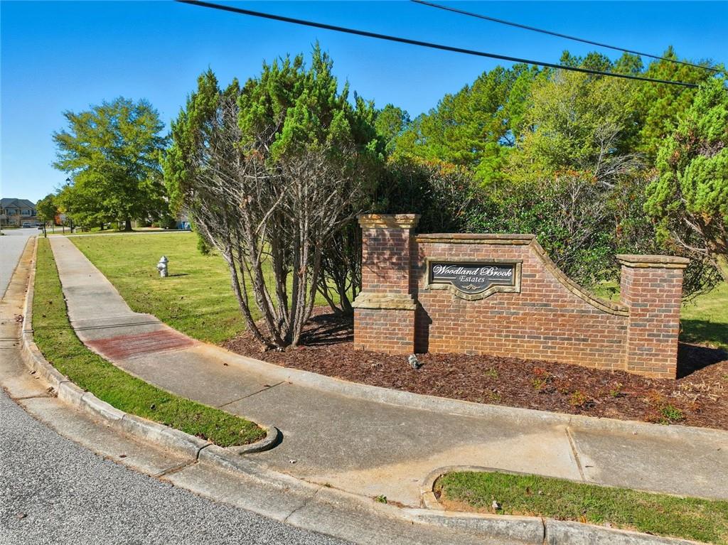 2088 Woodland Brook Drive