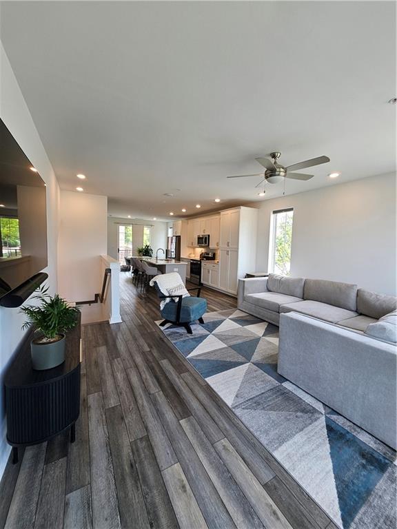 The Maxwell - Residential