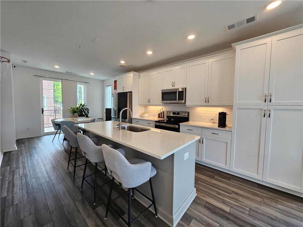 The Maxwell - Residential