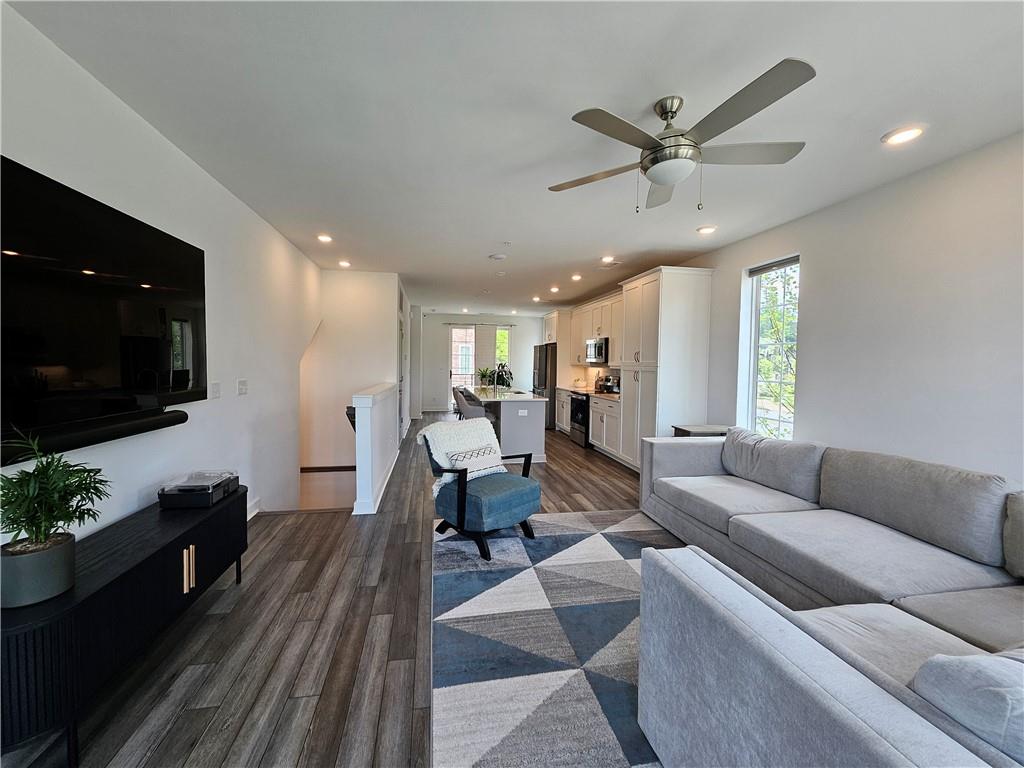 The Maxwell - Residential