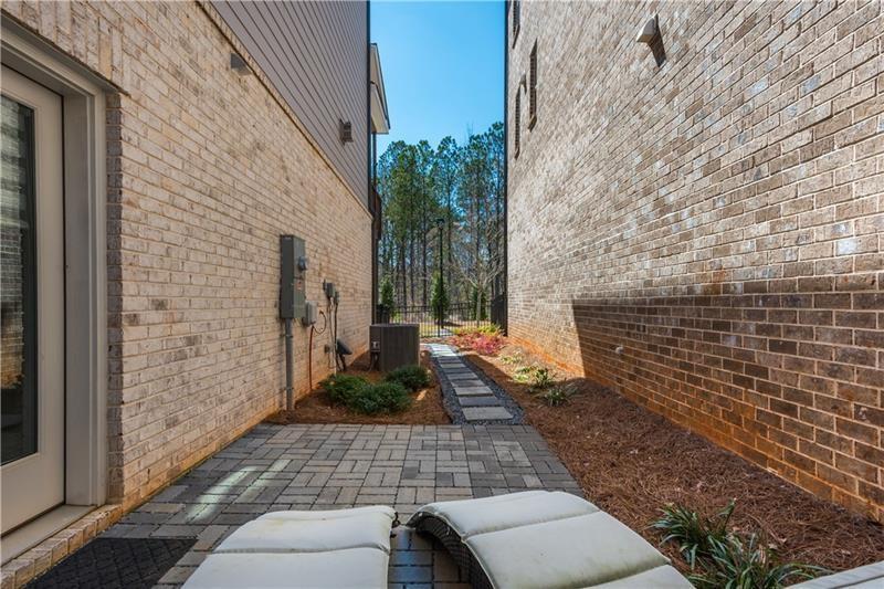 5212 Lower Creek Street, Peachtree Corners, Georgia image 38