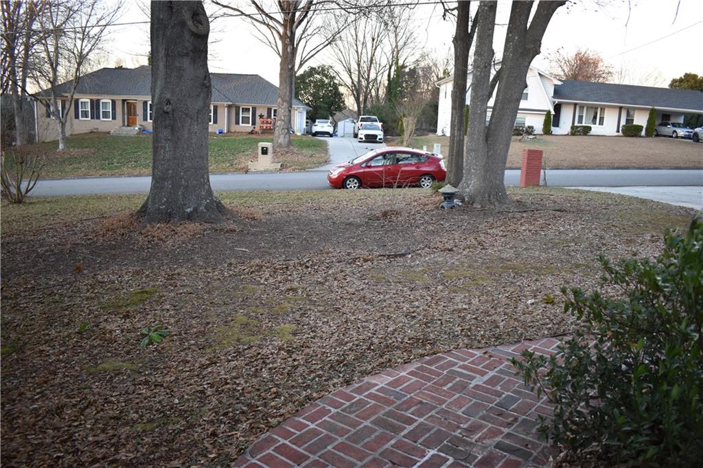 2479 Kingsland Drive