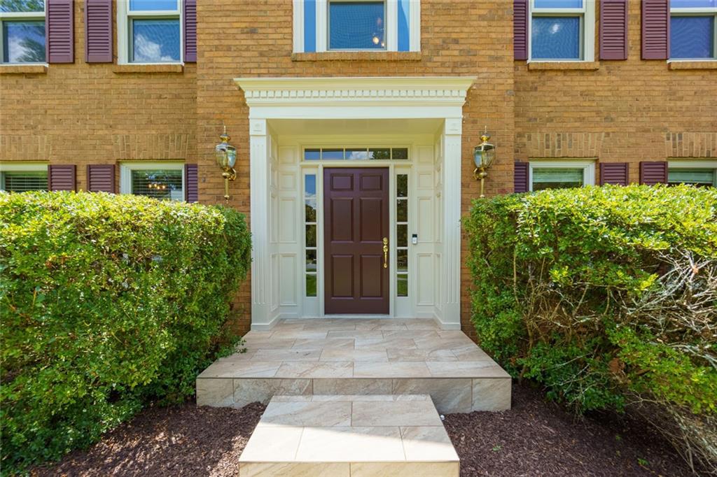 4142 Bellflower Court NE