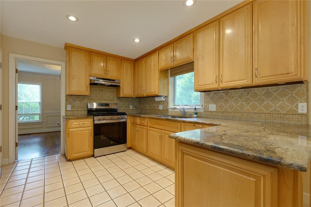 4142 Bellflower Court NE