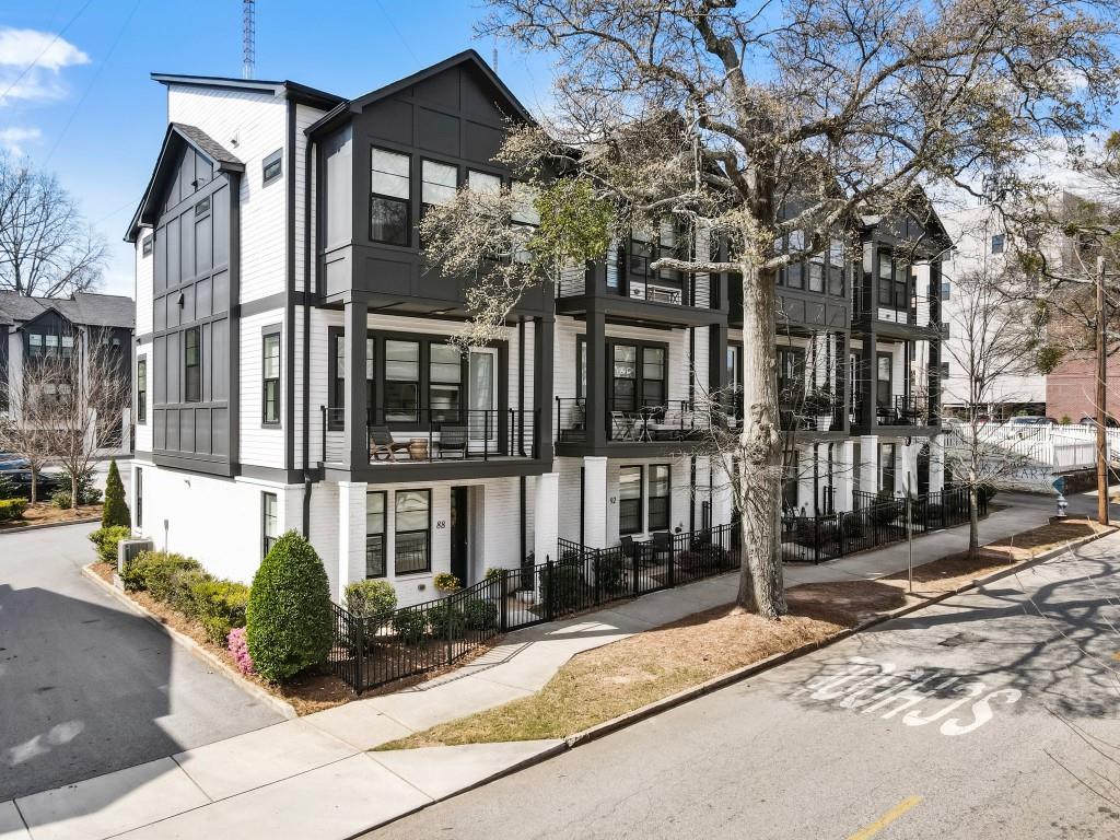 92 Rogers Street NE