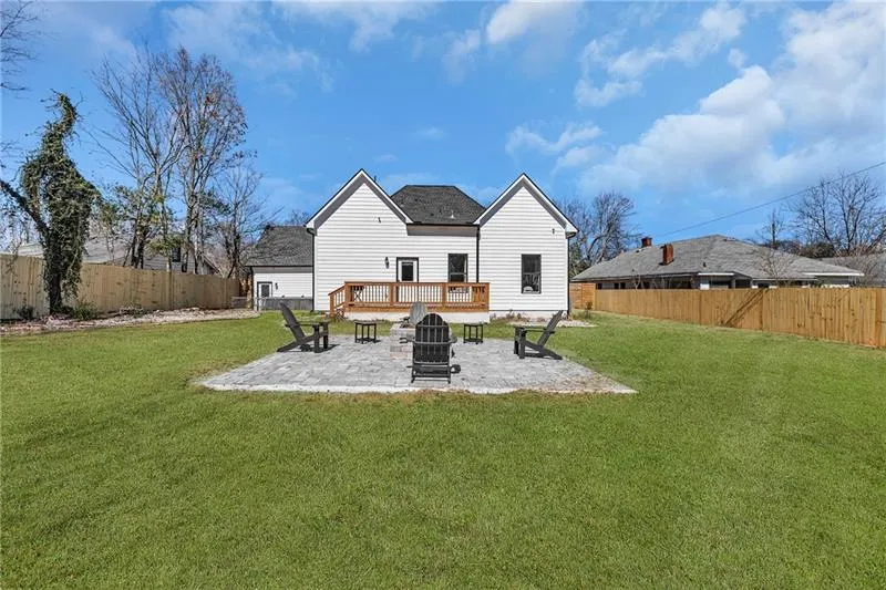 Atlanta, Georgia 30337, United States, 5 Bedrooms Bedrooms, ,4 BathroomsBathrooms,Residential,Active,105776