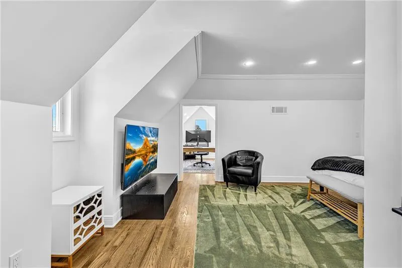 Atlanta, Georgia 30337, United States, 5 Bedrooms Bedrooms, ,4 BathroomsBathrooms,Residential,Active,105776