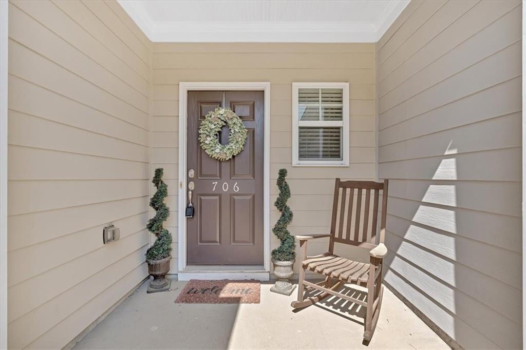 706 Woodland Place, Woodstock, Georgia image 2