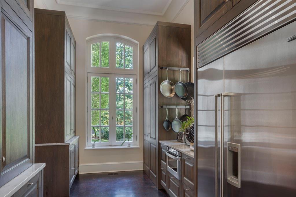 Tuxedo Park - Residential