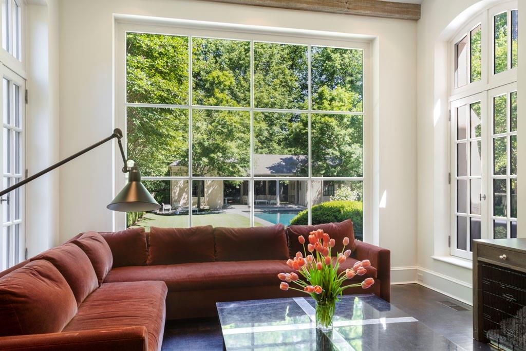 Tuxedo Park - Residential