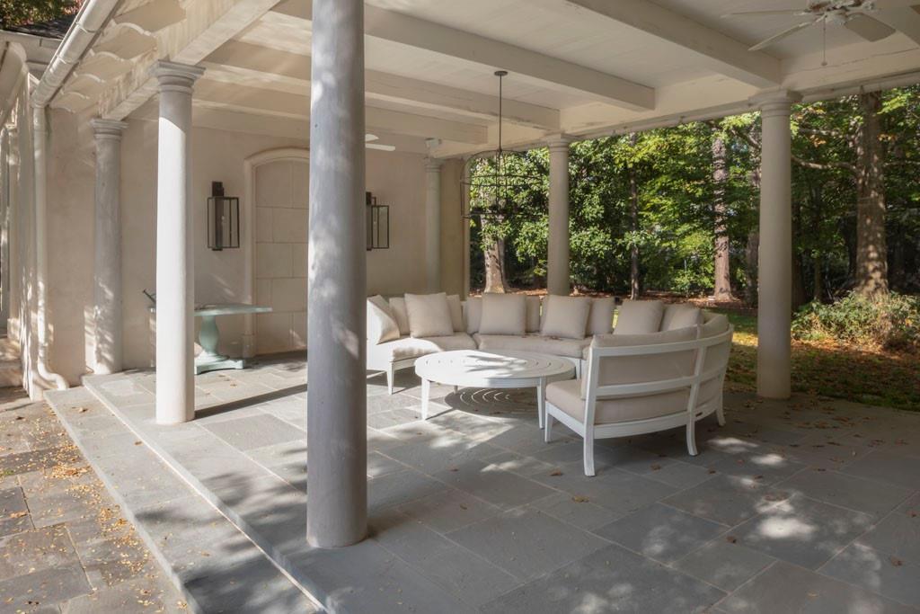Tuxedo Park - Residential