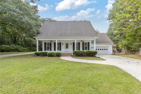 Homes For Sale - 229 Covington Street<br/> Walton County, Loganville, GA 30052