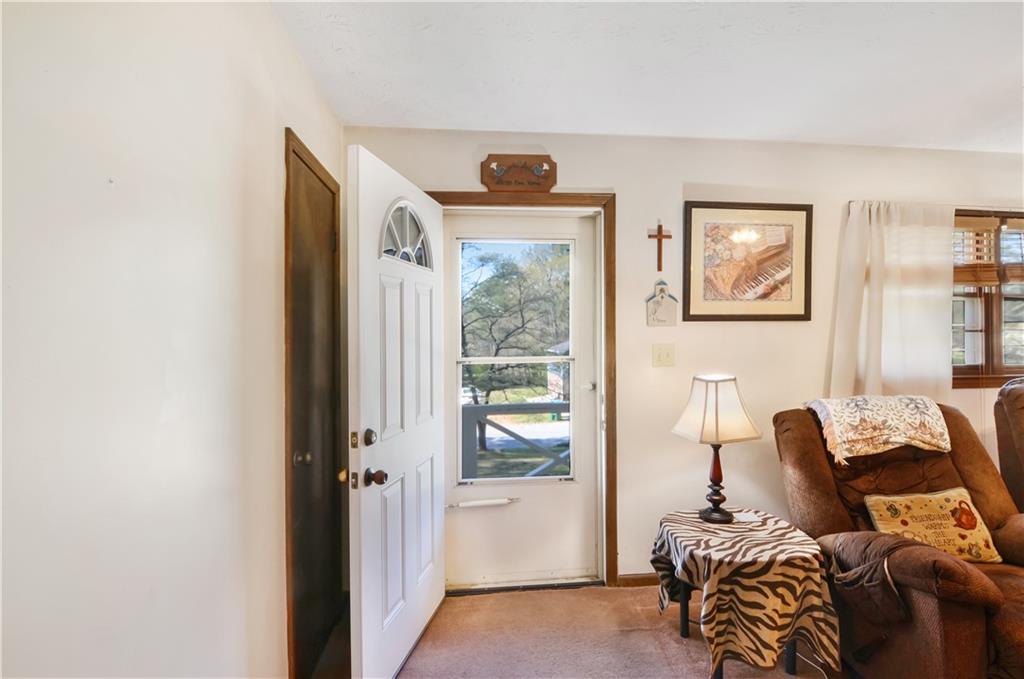 3016 Deshong Drive, Stone Mountain, Georgia image 8