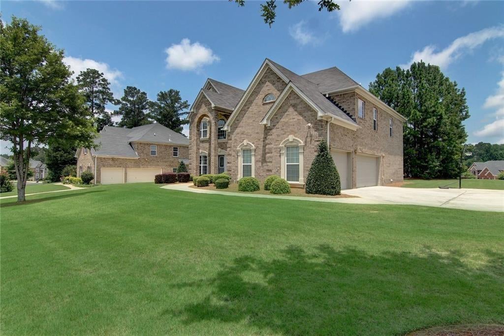 1900 Buford Court