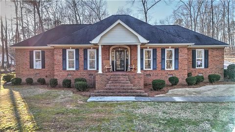 147 Youngs Mill Road Kingston GA 30145