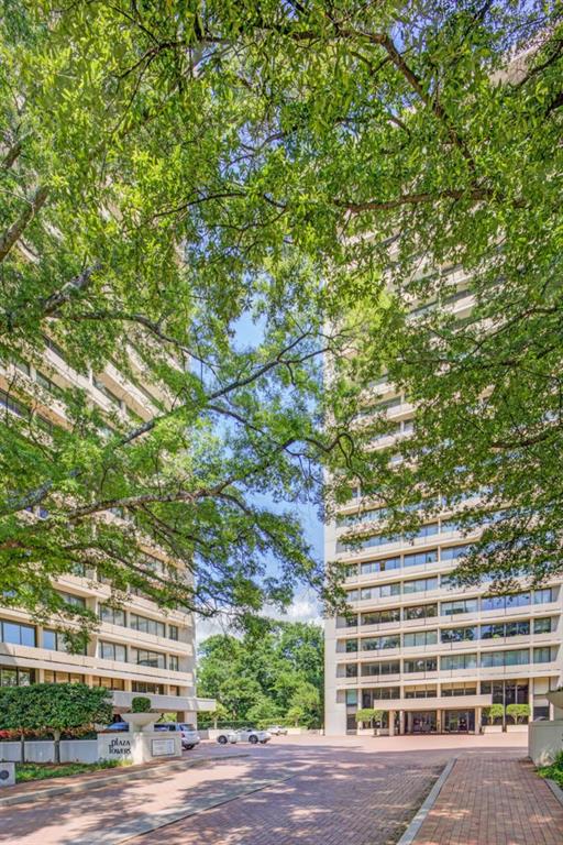 2575 Peachtree Road NE 15F