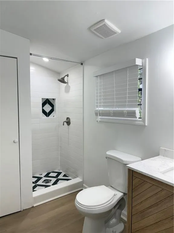 Atlanta, Georgia 30324, United States, 1 Bedroom Bedrooms, ,1 BathroomBathrooms,Residential,Active,246909