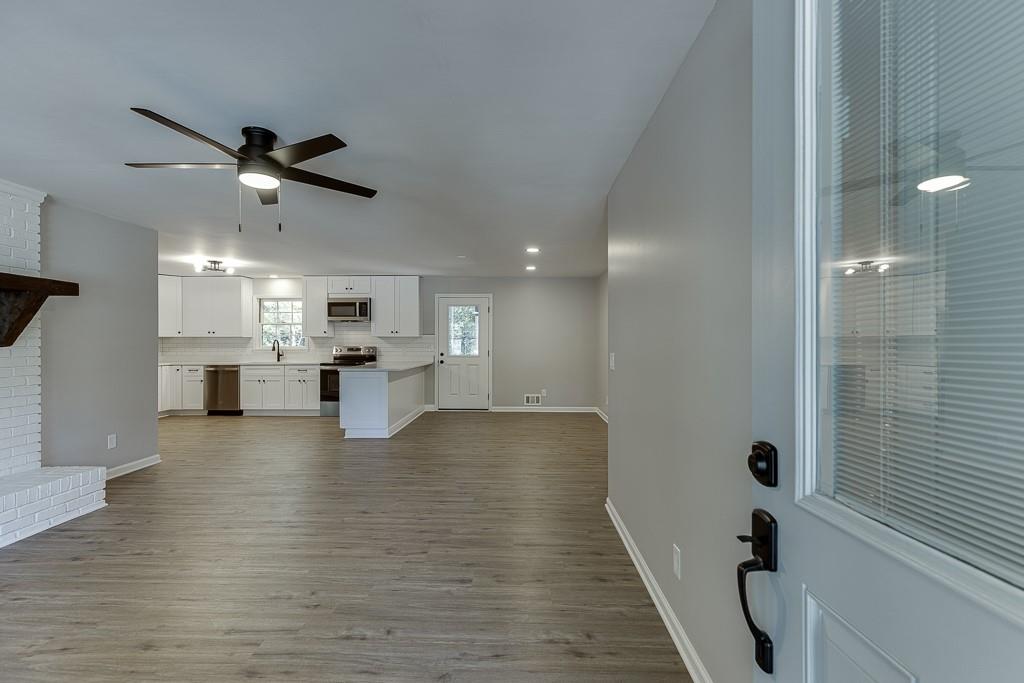 5837 Meadow View Lane